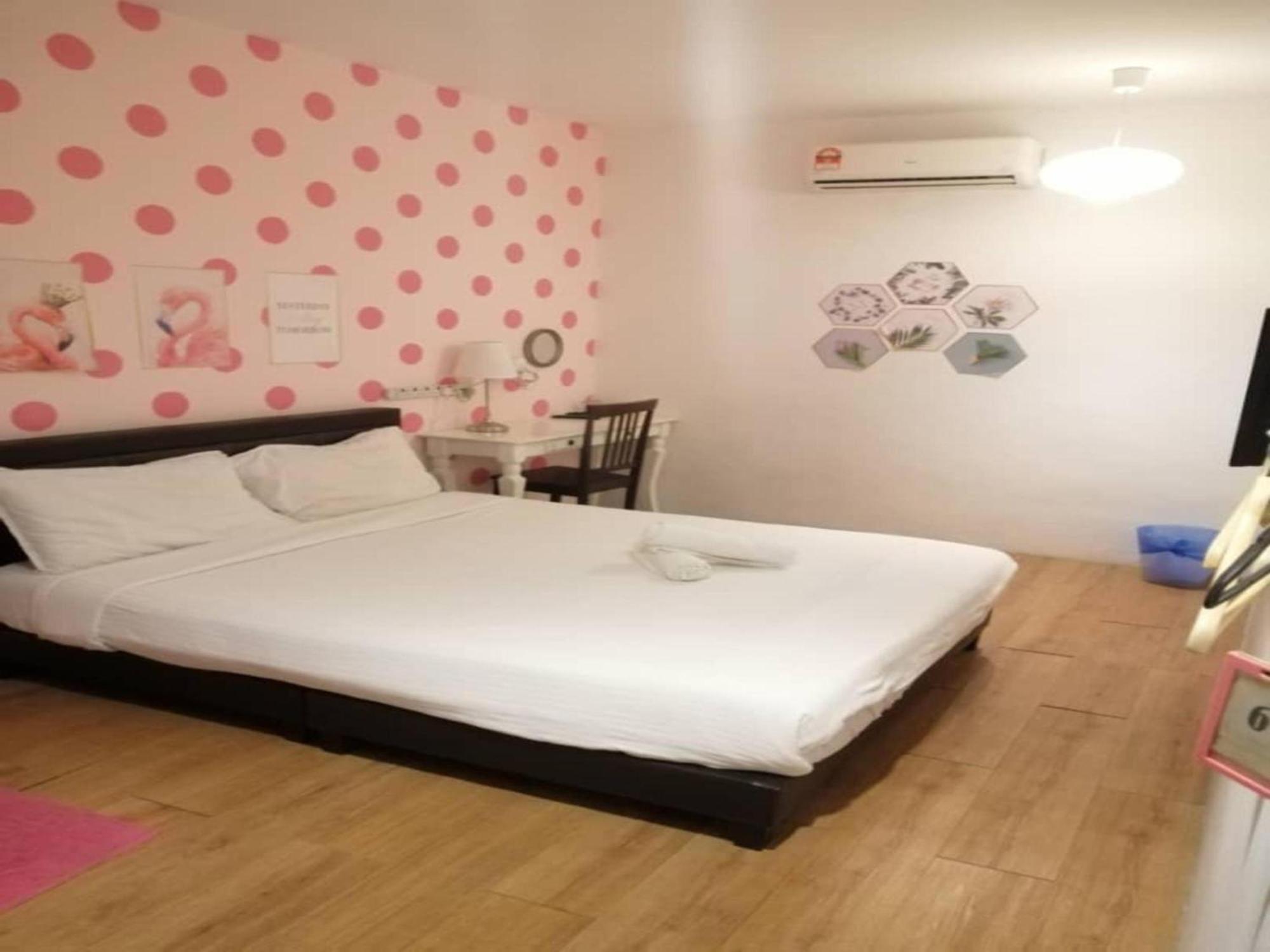 Oyo 91068 Elephant House Boutique Hotel 조지타운 외부 사진